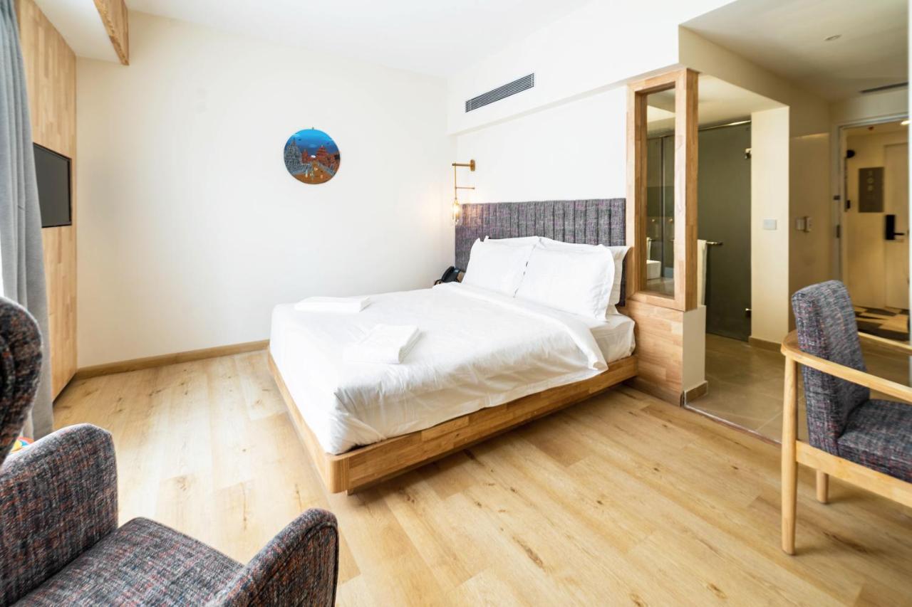 Square Hotel Катманду Екстериор снимка