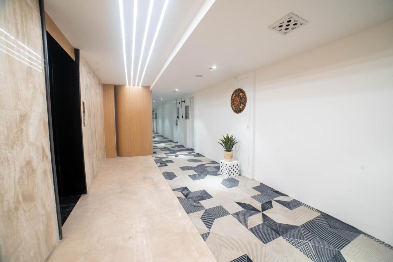 Square Hotel Катманду Екстериор снимка