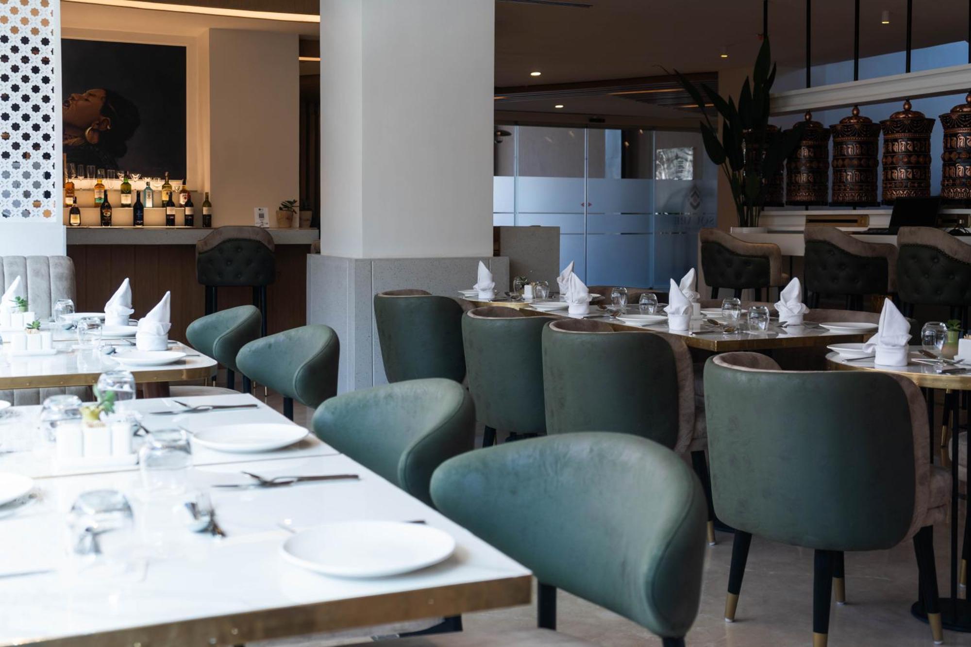 Square Hotel Катманду Екстериор снимка